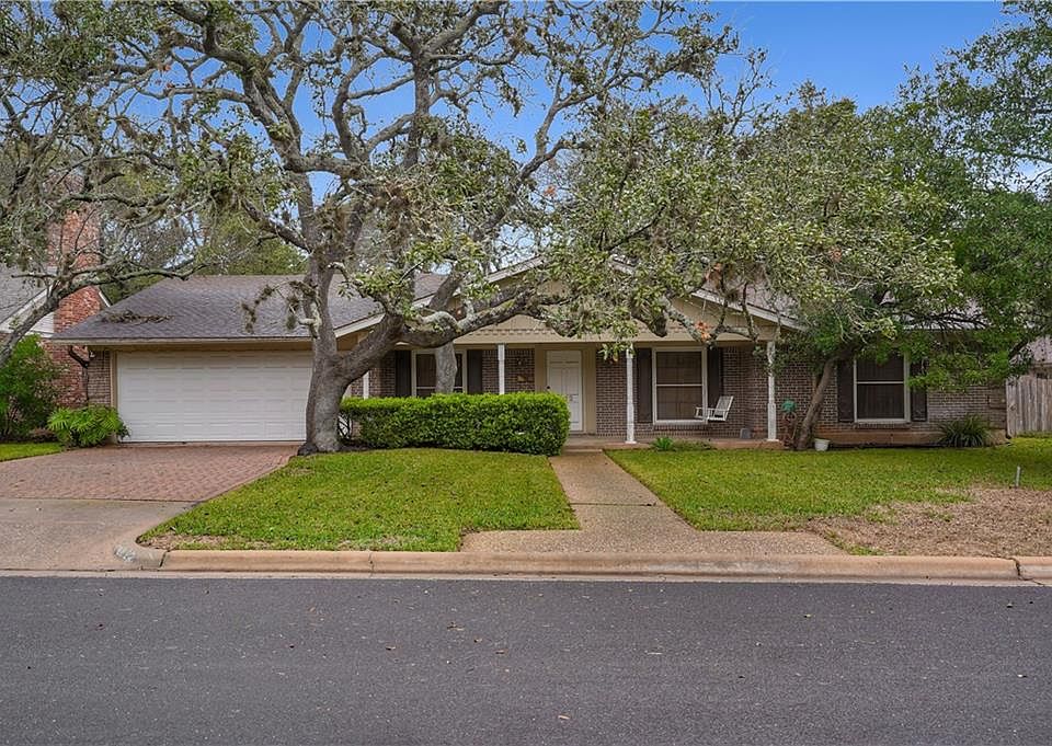 1st image of 4212 Woodway Dr