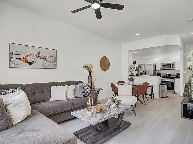 4009 Venetian Bay Dr #103 — Photo 6