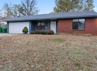 1614 Jims Pl, Springdale, AR 72762