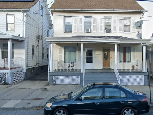 374 Washington St, Perth Amboy, NJ 08861