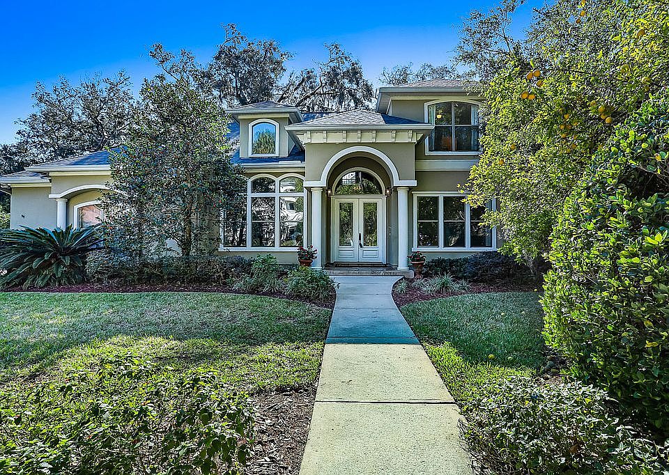 1st image of 101 Bent Oak Dr