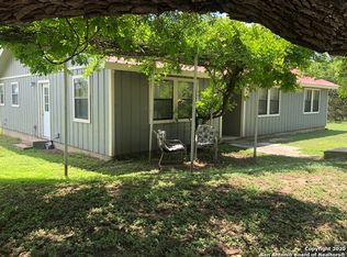 101 Milner Ln, Comfort, TX 78013