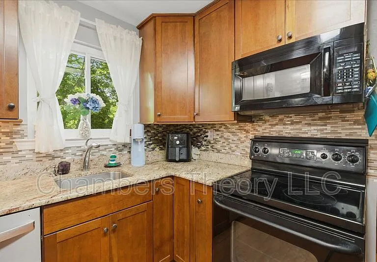 6002 Carrindale Ct — Photo 9