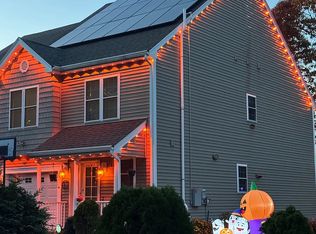 80 Scott St, Attleboro, MA 02703