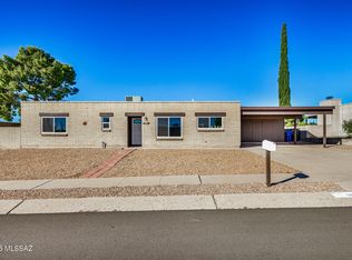 9761 E Sellarole Rd, Tucson, AZ 85730