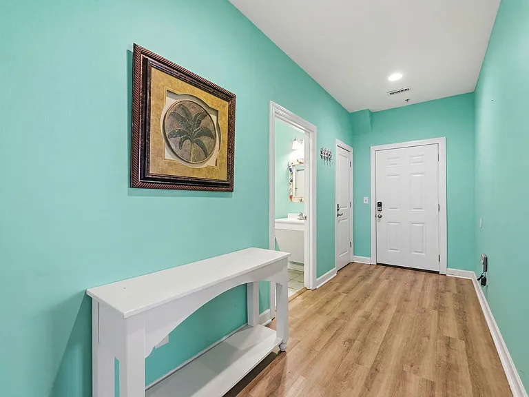 215 Summerwinds Pl — Photo 4