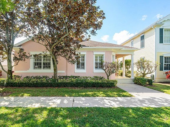2nd image of 114 Poinciana Drive