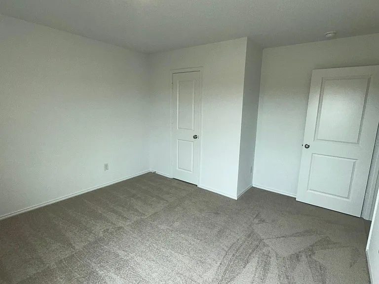 1569 Forge Pond Ln — Photo 15