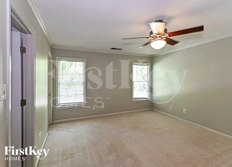 1217 Pinpointe Dr — Photo 8