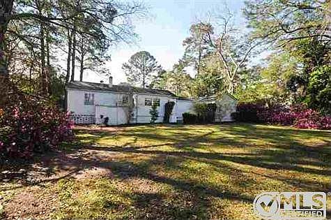 3rd image of 518 Woodland Ave