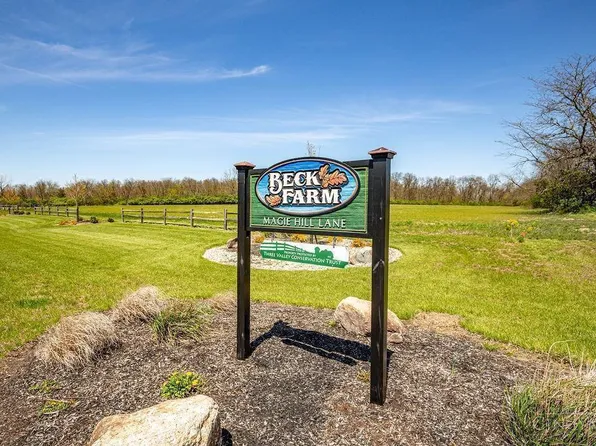 5090 Magie Hill Ln, Oxford, OH 45056