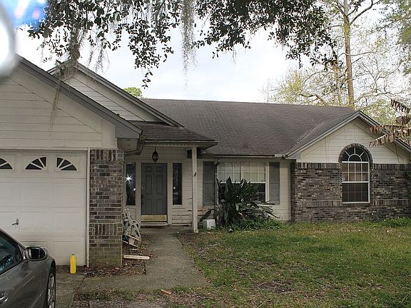 3rd image of 4417 Princess Labeth Ct W