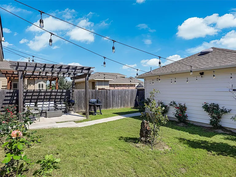 6203 Principale Dr — Photo 29