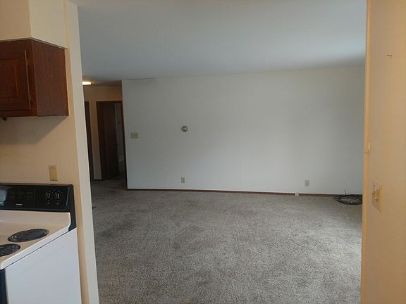 5th image of 3000 Tulane Pl APT A
