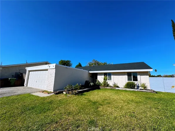 15505 La Valle St, Sylmar, CA 91342