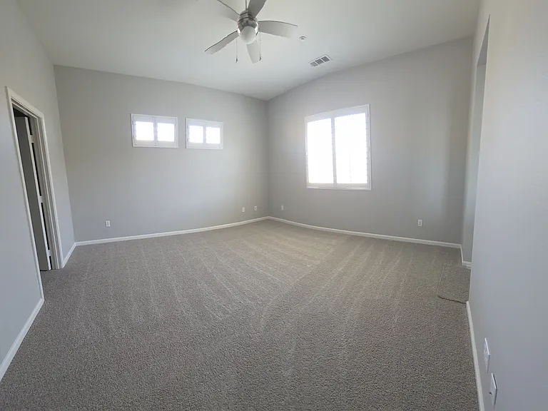 Master Bedroom with 9" Ceilings
