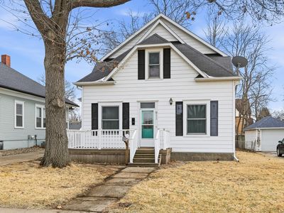 911 Franklin St, Pella, IA, 50219