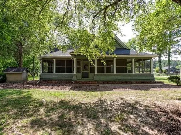 125 E Sewell Rd, Aragon, GA 30104