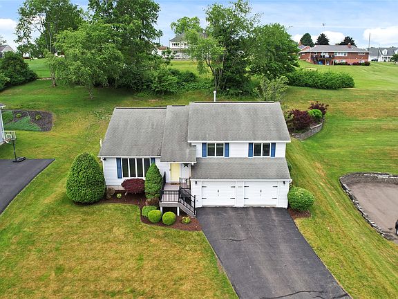 2nd image of 2055 Felicia Blvd