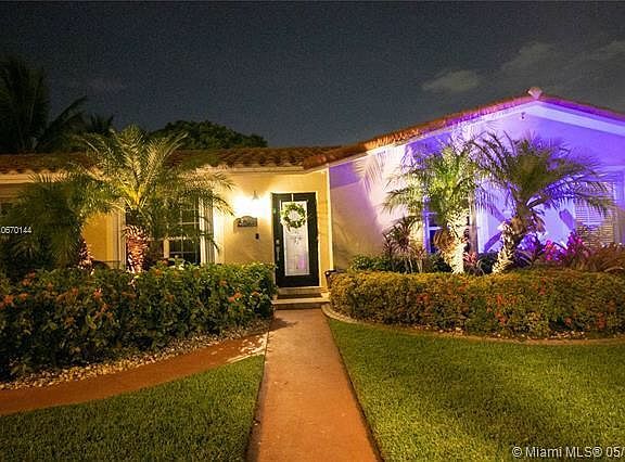 4th image of 3241 NW 197th St