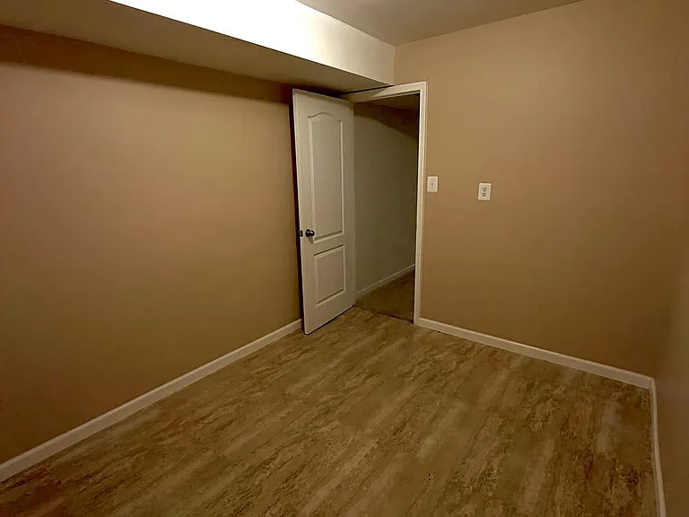 3010 Winterbourne Dr — Photo 14