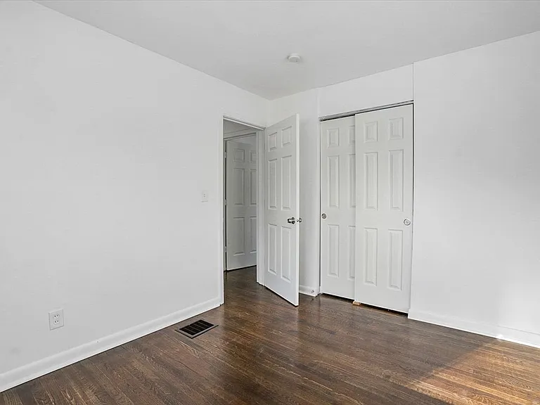 2448 Rainbow Ct — Photo 21