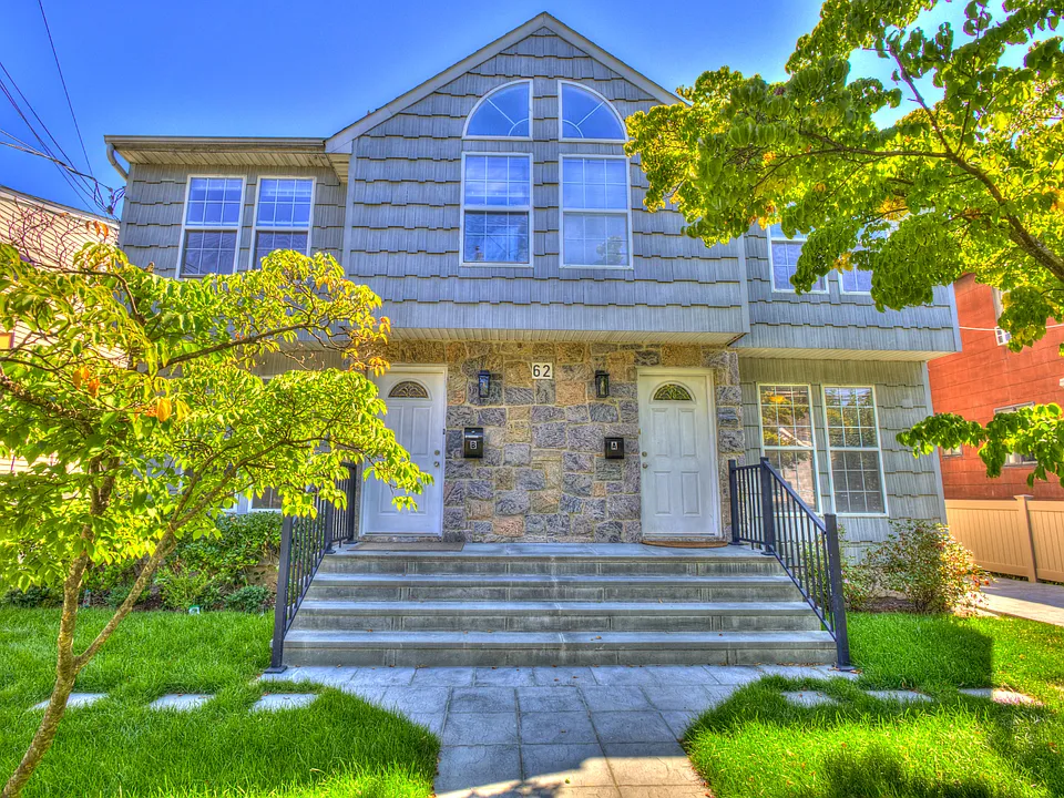 62 Hickory Rd #B