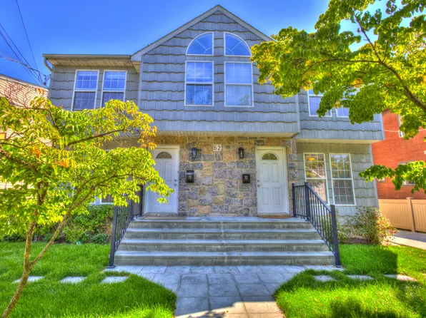 62 Hickory Rd #B, Port Washington, NY 11050