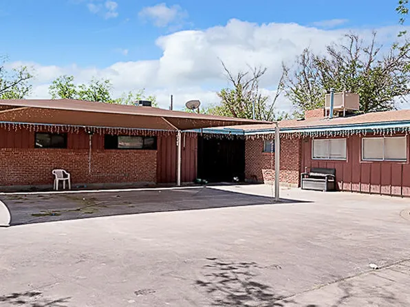 216 Smith Rd, El Paso, TX 79907