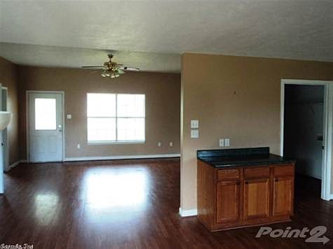 3rd image of 29 Preston Ln