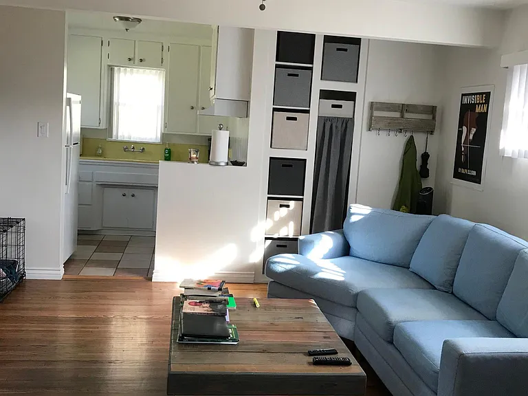 441 Olive Ave #B — Photo 2