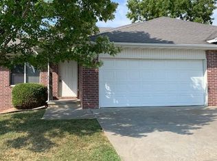 3823 W Montclair St, Springfield, MO 65807