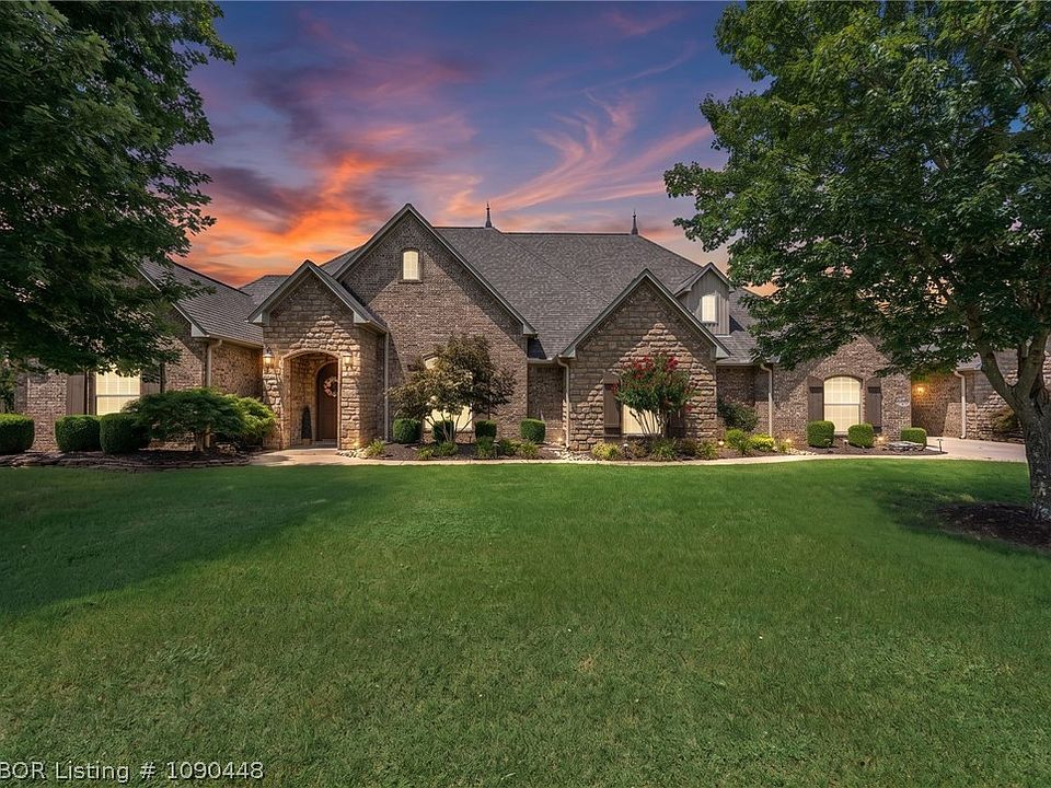 1st image of 1715 Crystal Ct