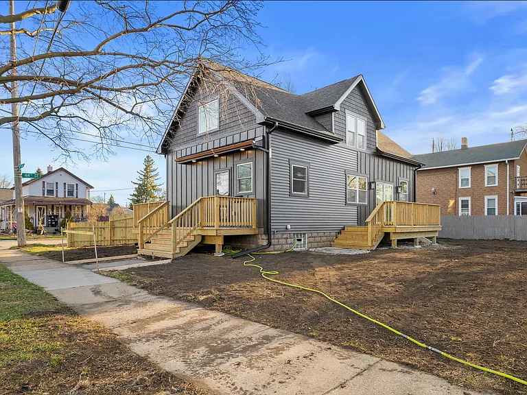4401 8th Ave — Photo 36