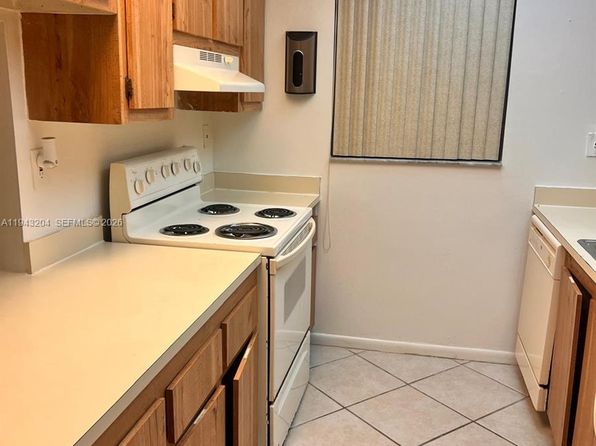 1850 N Congress Ave APT 409