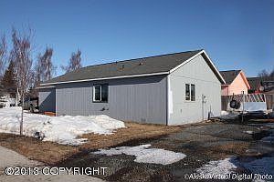 4th image of 7551 Rovenna St