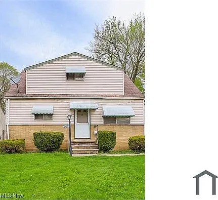 4 bed, 1913 sqft, $1,138 — Photo 2
