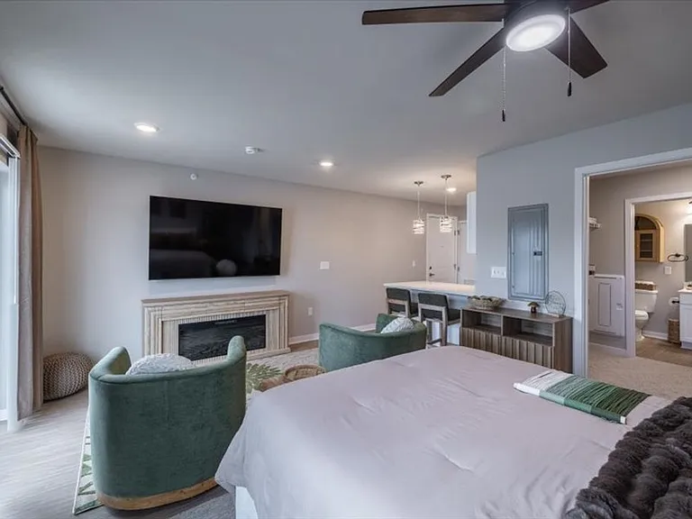 Vitality Apartments — Photo 6