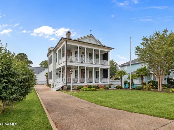 203 Vandemere Street, Oriental, NC 28571