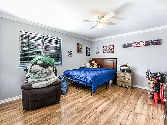 5th image of 2231 SW Portsmouth Lane
