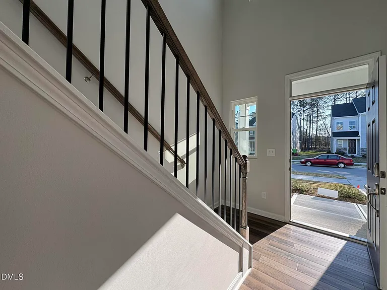 2509 Salt River Ln — Photo 3