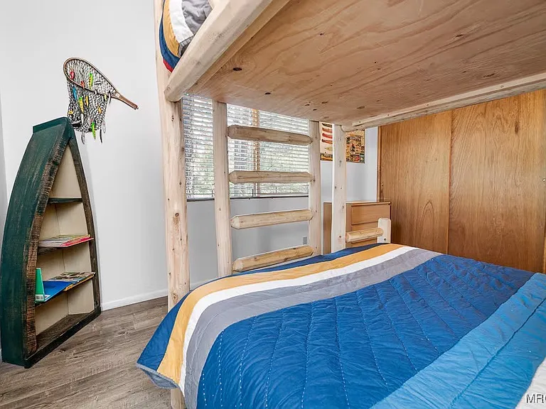 42646 Constellation Dr — Photo 19