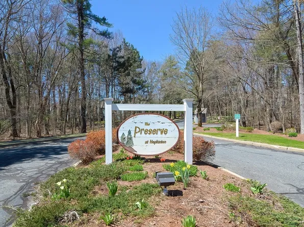 51 Forest Ln Unit 51, Hopkinton, MA 01748