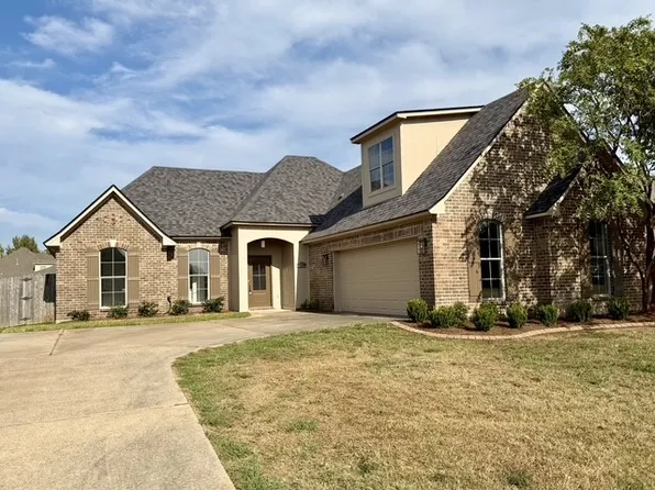 3903 Le Brooke Ln, Benton, LA 71006