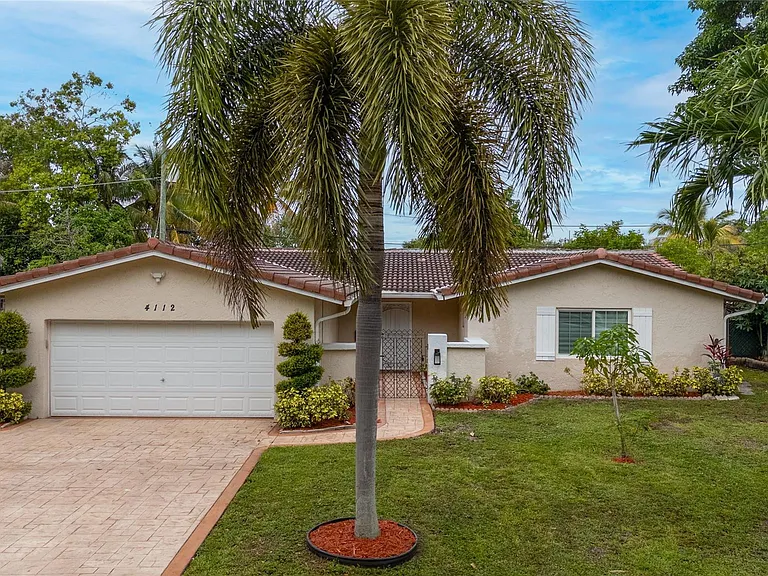 4112 NW 78th Ln — Photo 23