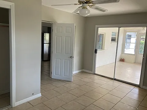 3 bed, 1040 sqft, $1,695 — Photo 4