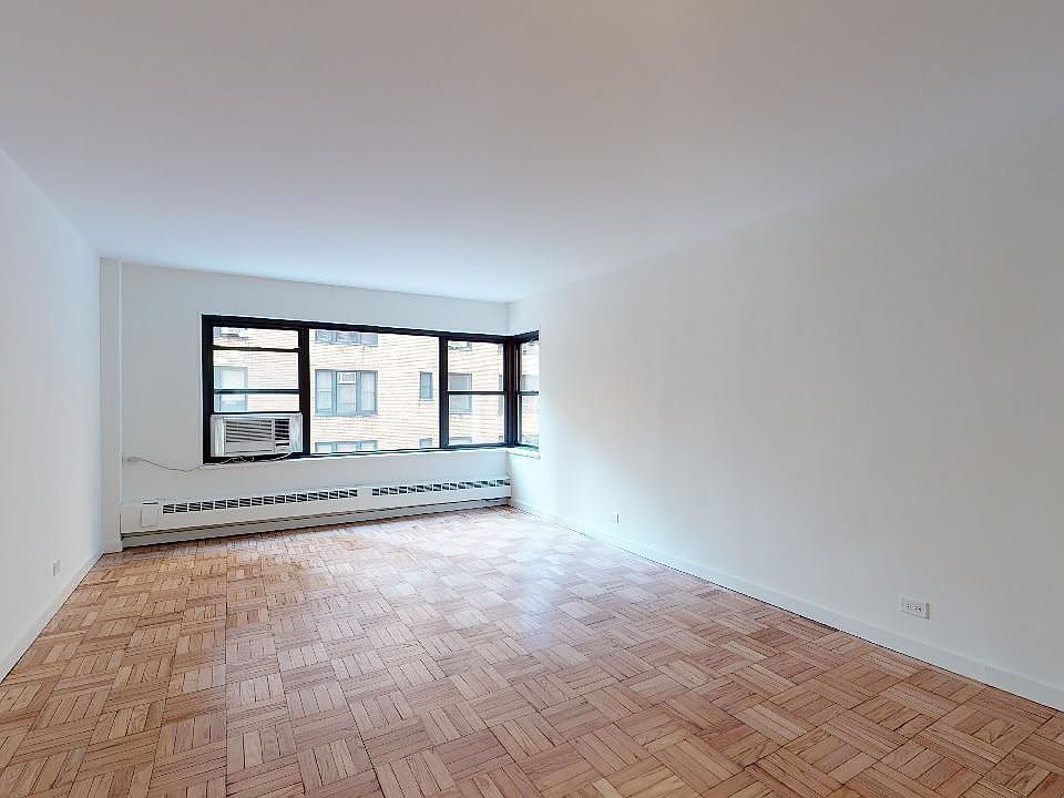 1st image of 412 E 55th St #3AA