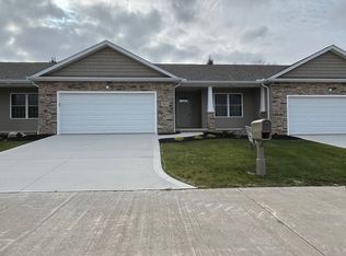 5062 Catawba Place Ln, Seville, OH