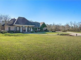 47513 River Rd, Hammond, LA 70401