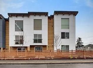 9055 17th Ave SW, Seattle, WA 98106